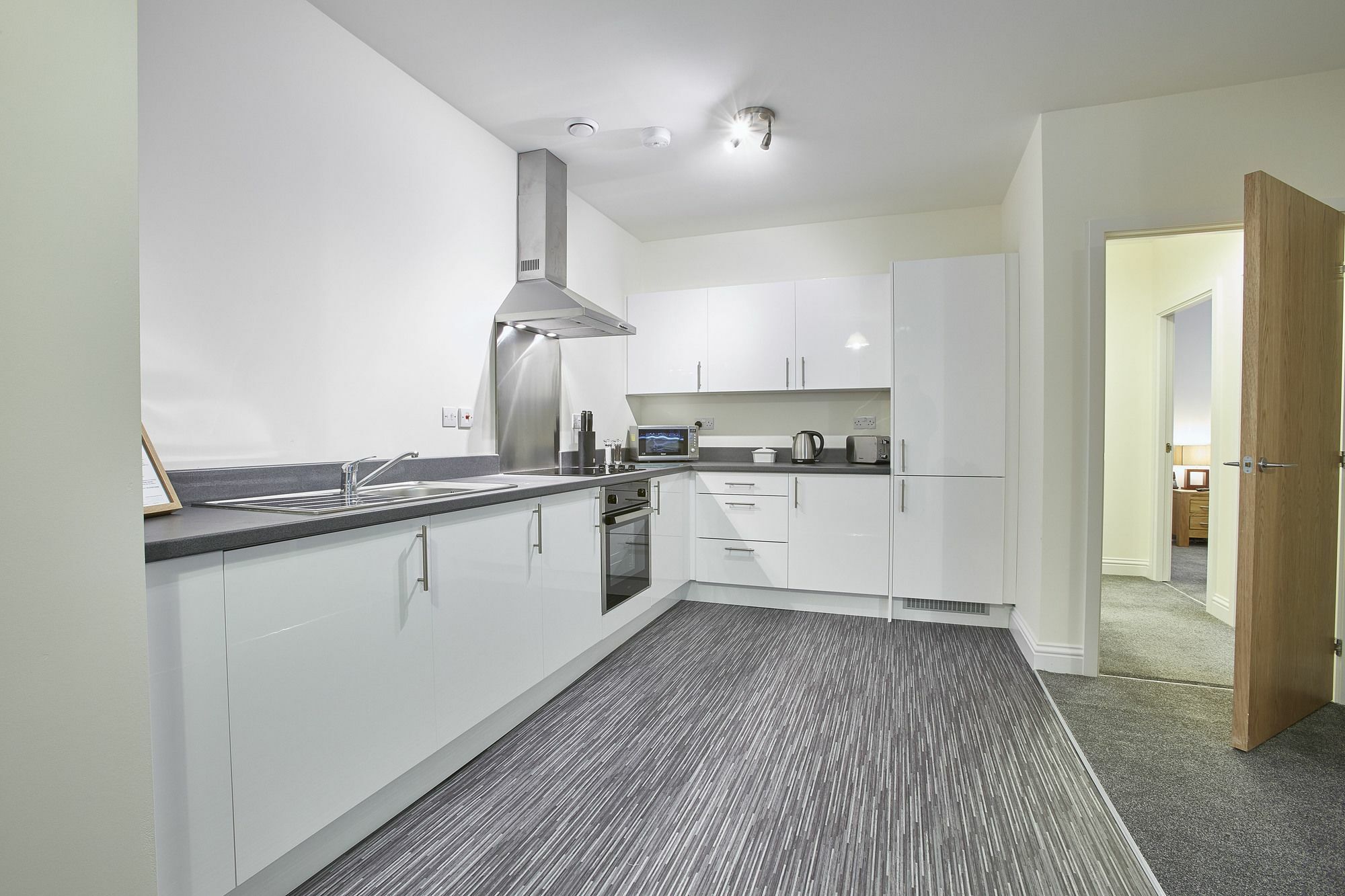 Guild House Apartment Swindon Bagian luar foto